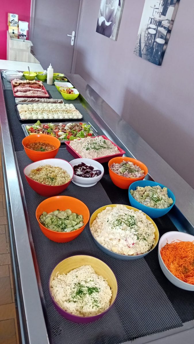 buffet-midi-auberge-foret-53
